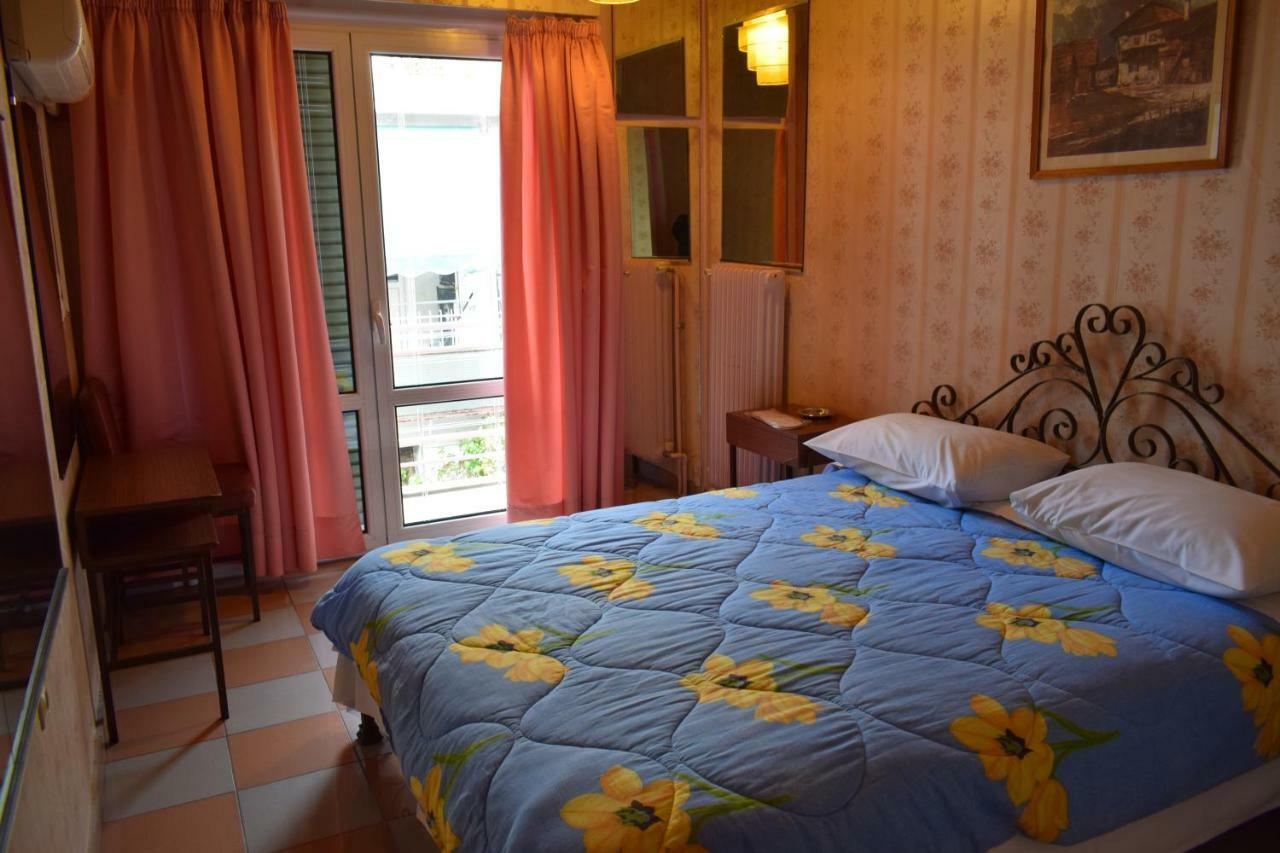 Hotel Frida Athènes Extérieur photo
